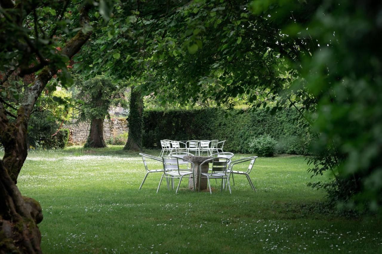 L'Atelier Du Relais Bed and Breakfast Laives Exteriör bild