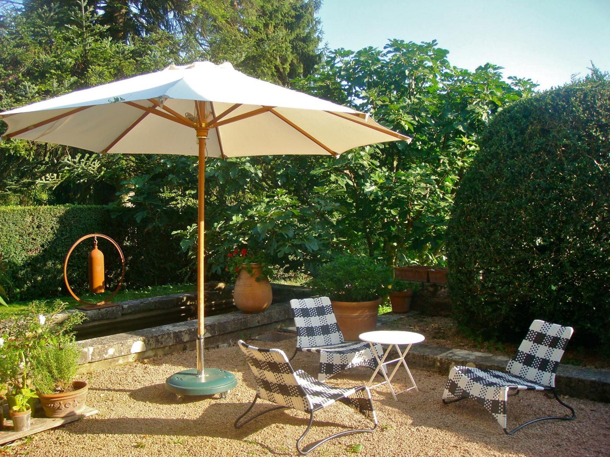 L'Atelier Du Relais Bed and Breakfast Laives Exteriör bild